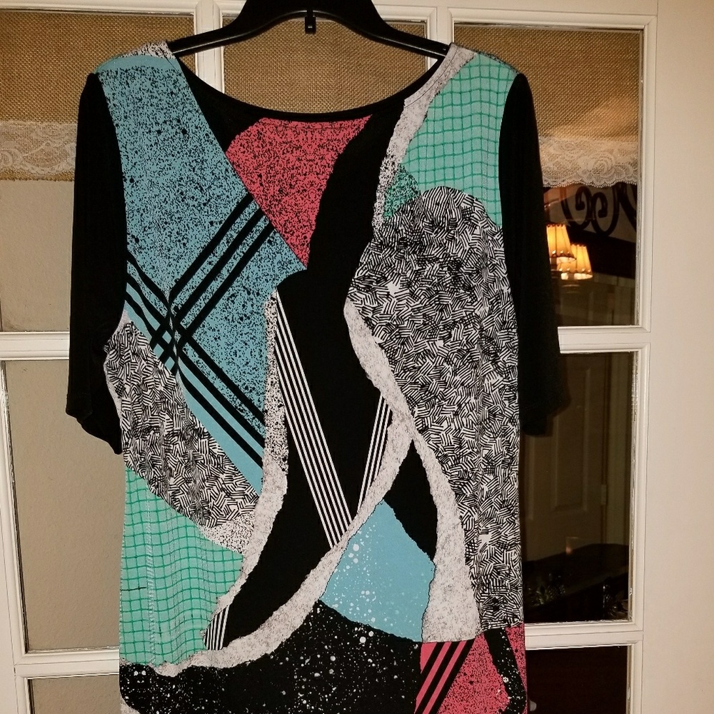 Multicolored top